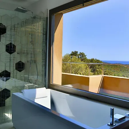 Willa Superbe Vue Mer Classee 5 Etoile Avec Piscine Chauffee *