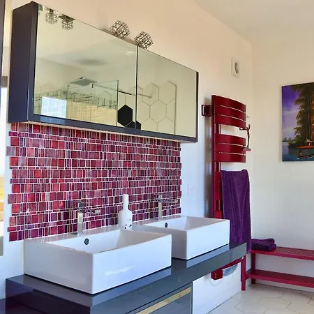Superbe Vue Mer Classee 5 Etoile Avec Piscine Chauffee Villa *