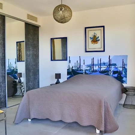 Superbe Vue Mer Classee 5 Etoile Avec Piscine Chauffee Villa
